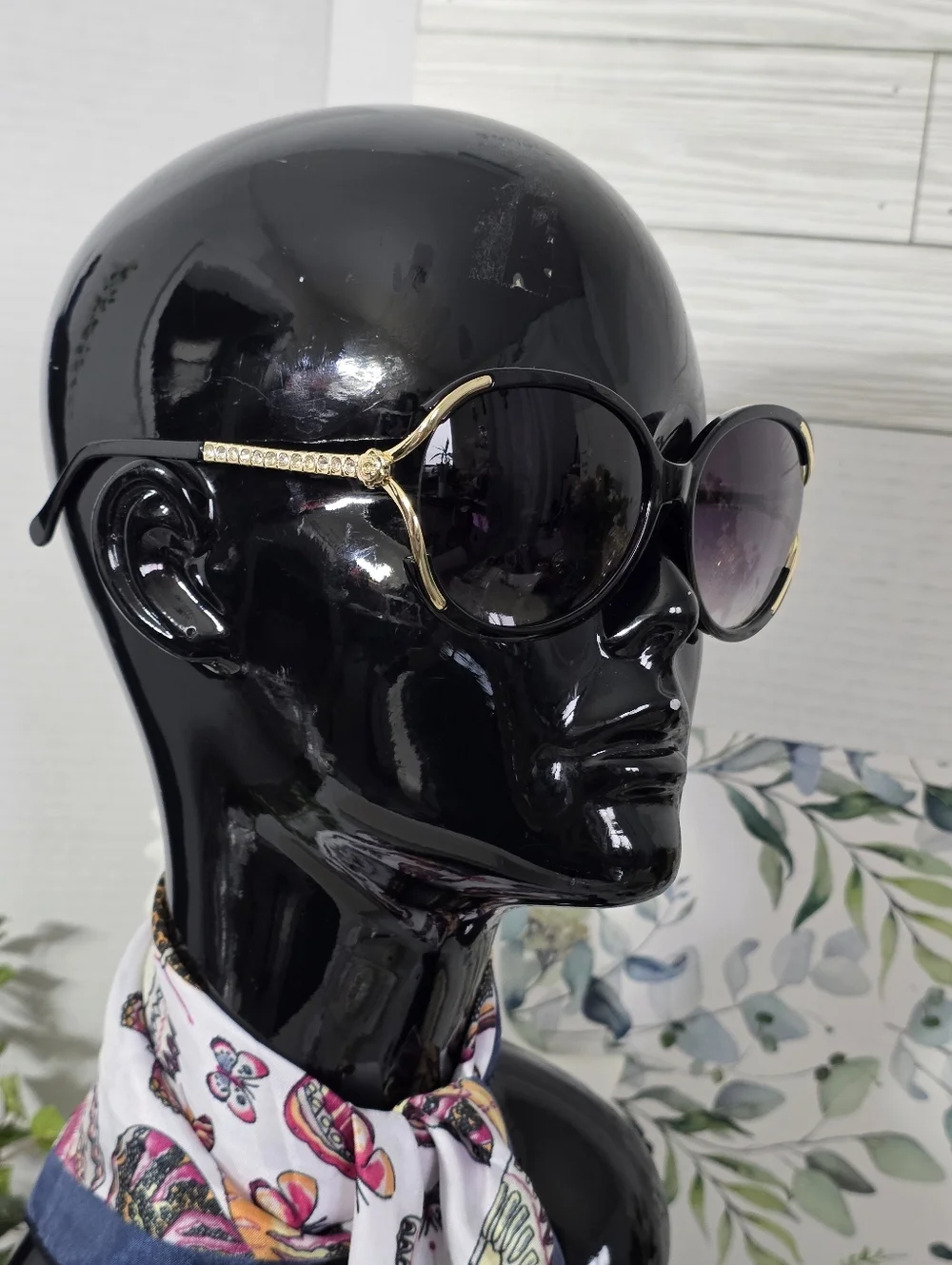 Glam Oversized Round Fashion Sunglasses Black Gold Rhinestone Accent New